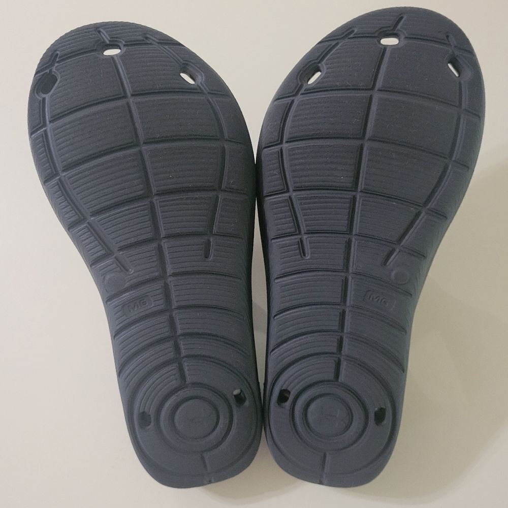 Under Armour Adult Locker IV Black Slides - Picture 10 of 13